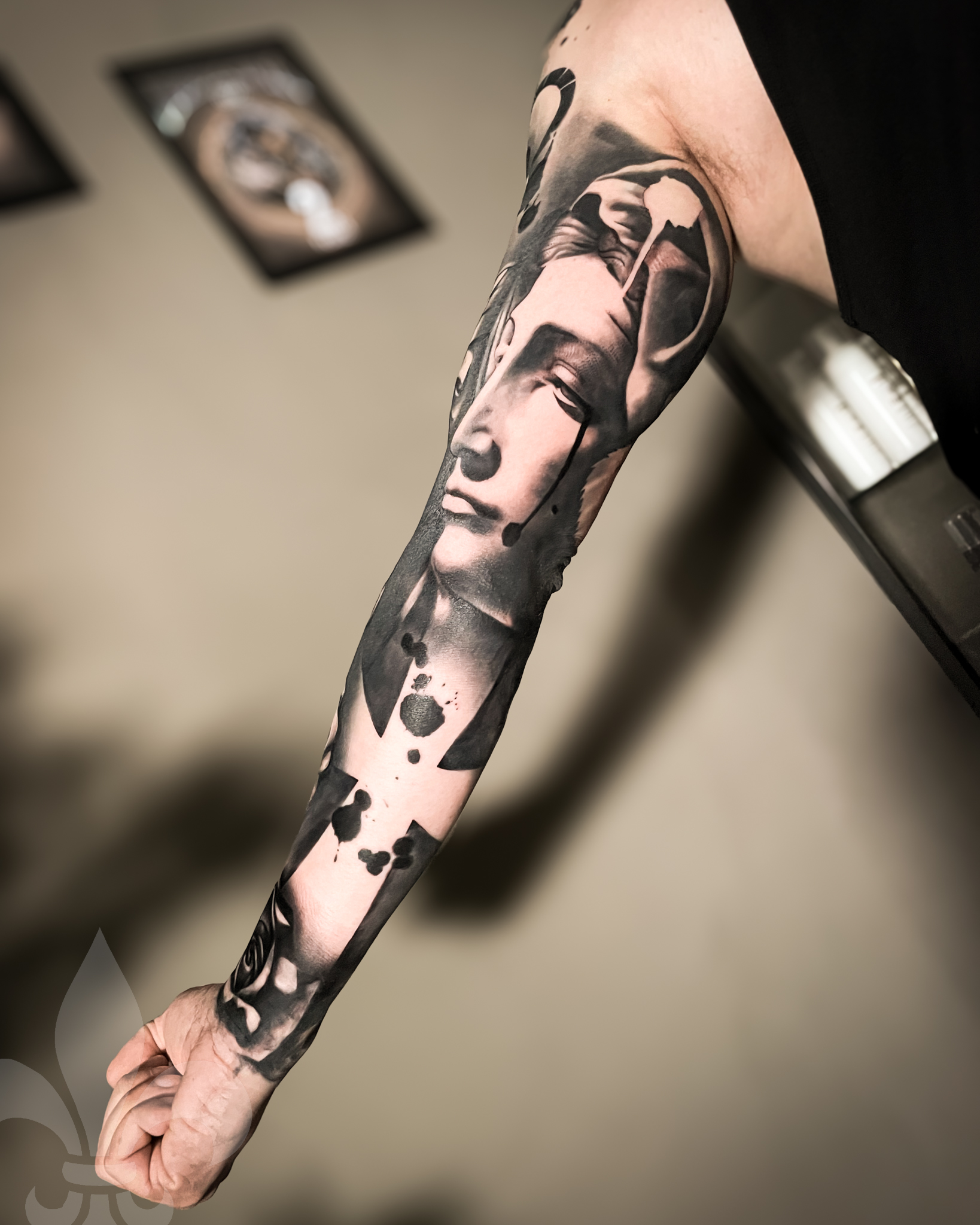 statue_engel_sleeve_abstrakt_realisme_tatovering